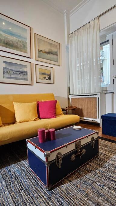Artistico Two-Bedroom Apartment In Kolonaki Athen Exterior foto